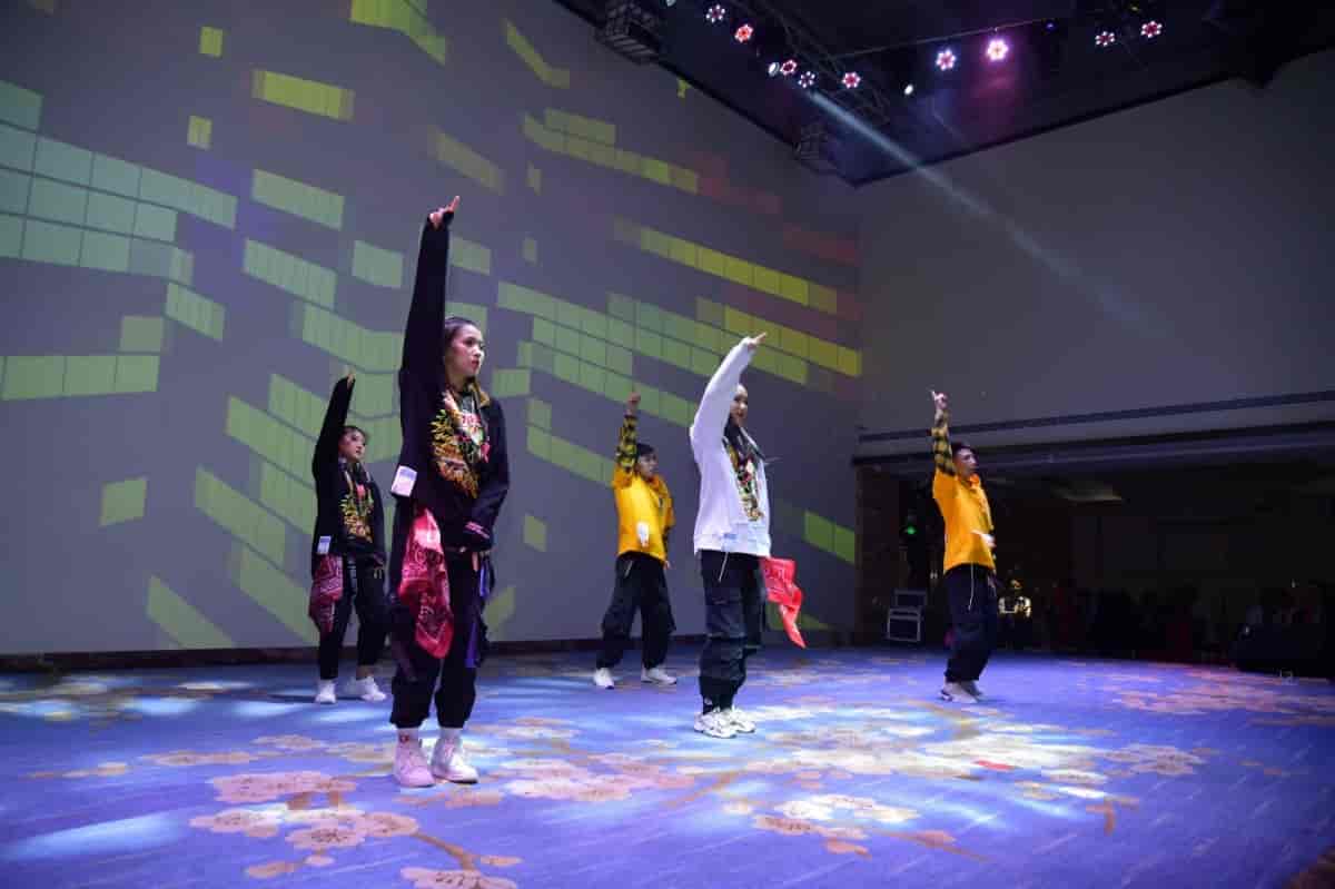 舞蹈節(jié)目.jpg